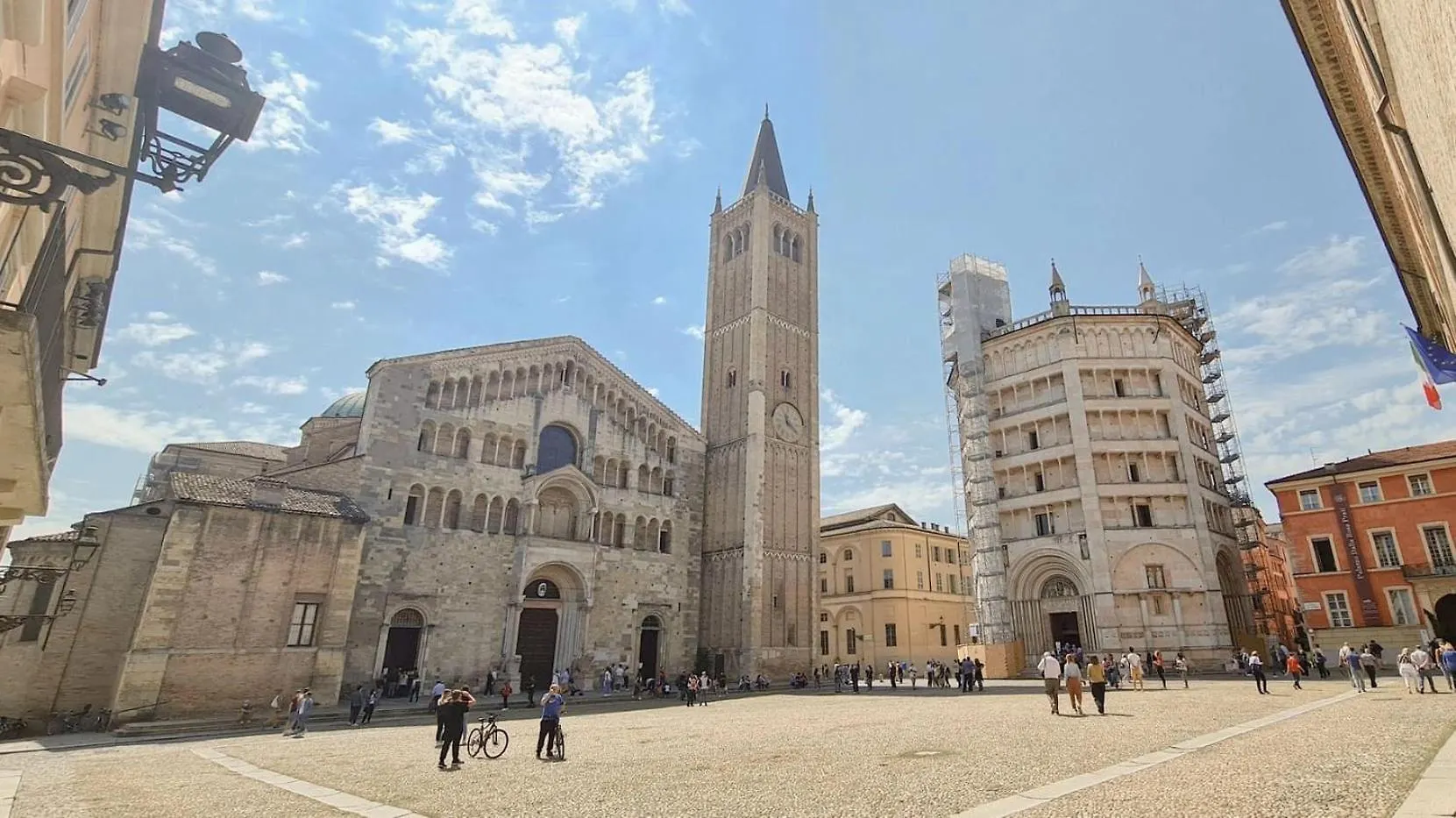 Appartamento Luxury 6 Al Duomo Di Parma 0*,  Italia